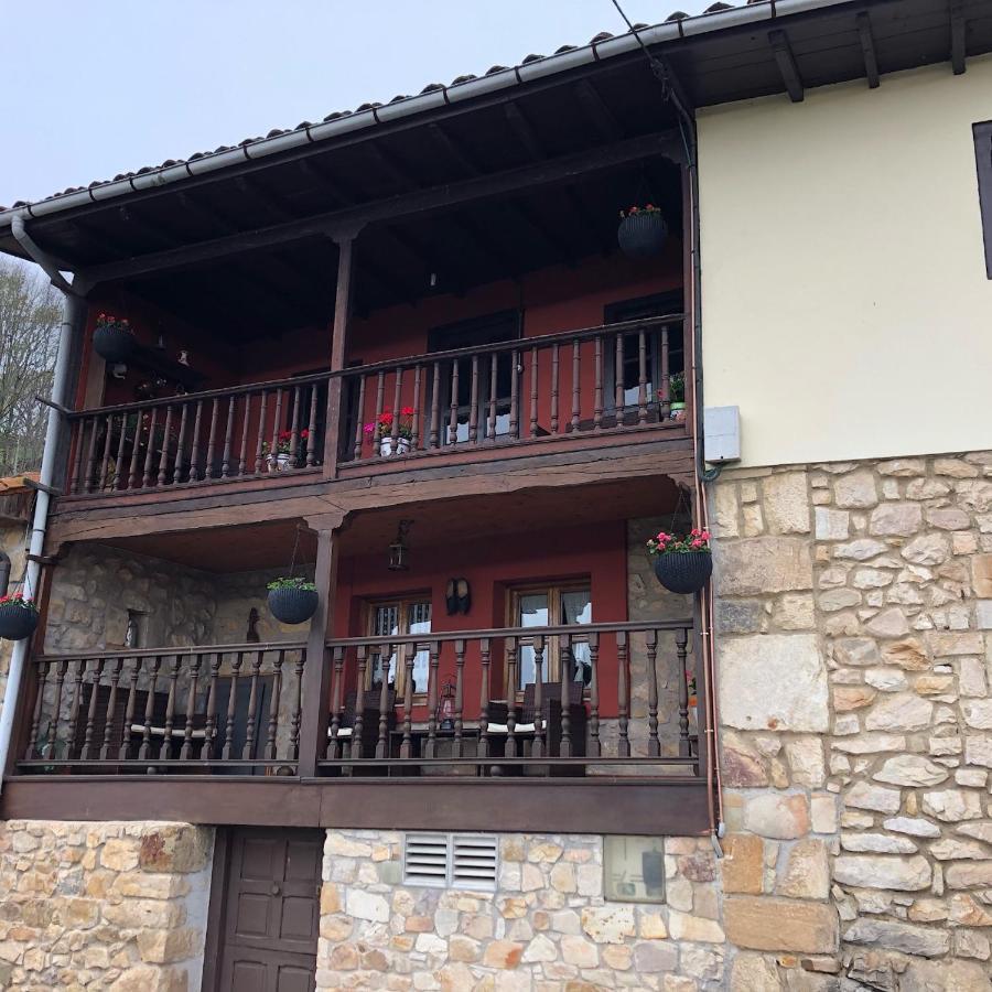 Los Balcones De Nieda Onís Eksteriør bilde